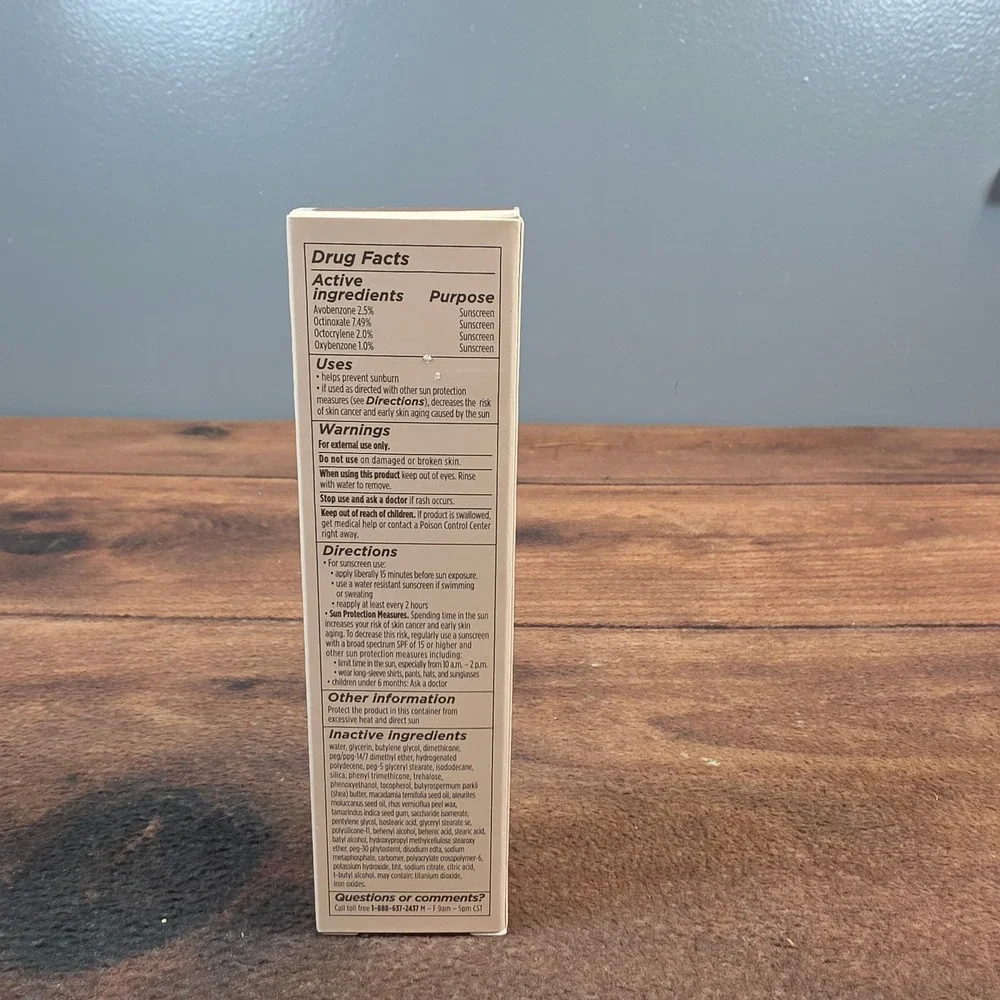 Laura Mercier Tinted Moisturizer Womens 1.7oz Mocha New SPF 30 Skin Perfector